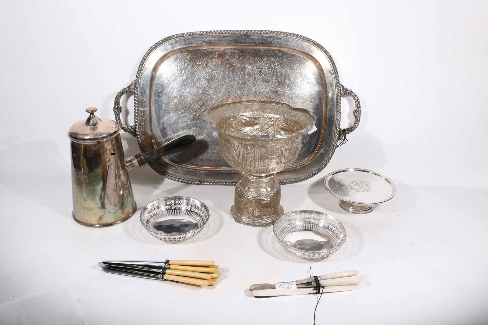 Silver Plated Double Handled Service Tray (1 of 15)