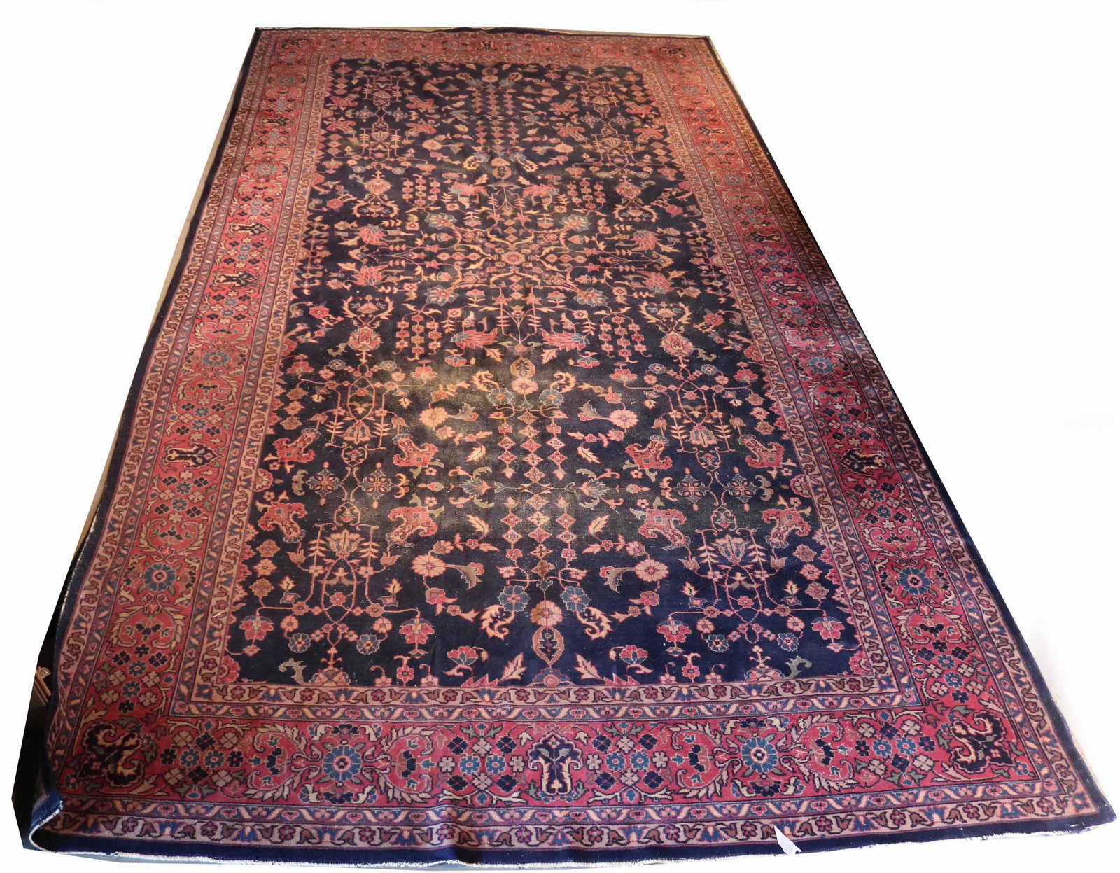 Sarouk Style Carpet (1 of 8)
