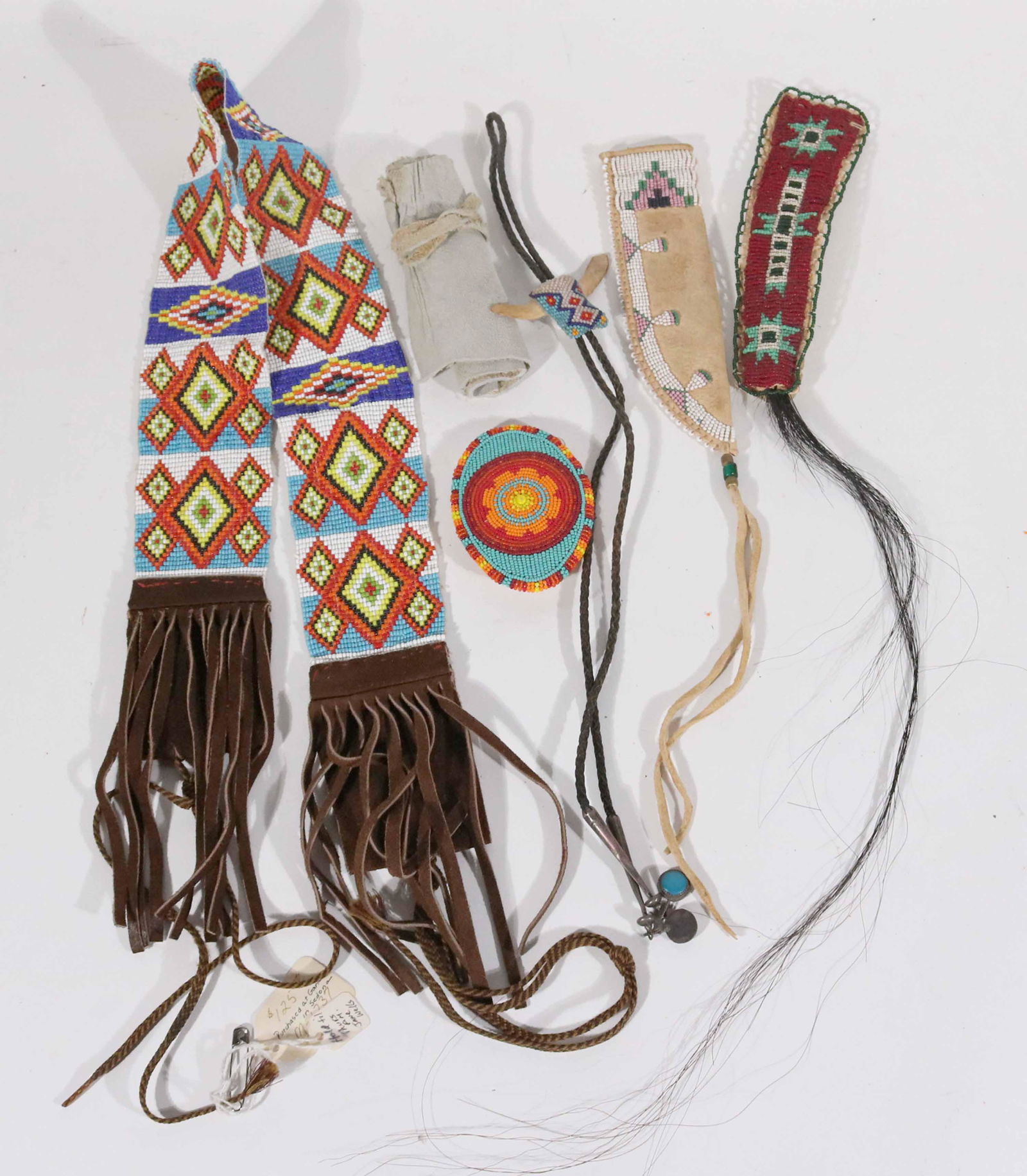 Six Native American Beaded Items (1 of 6)