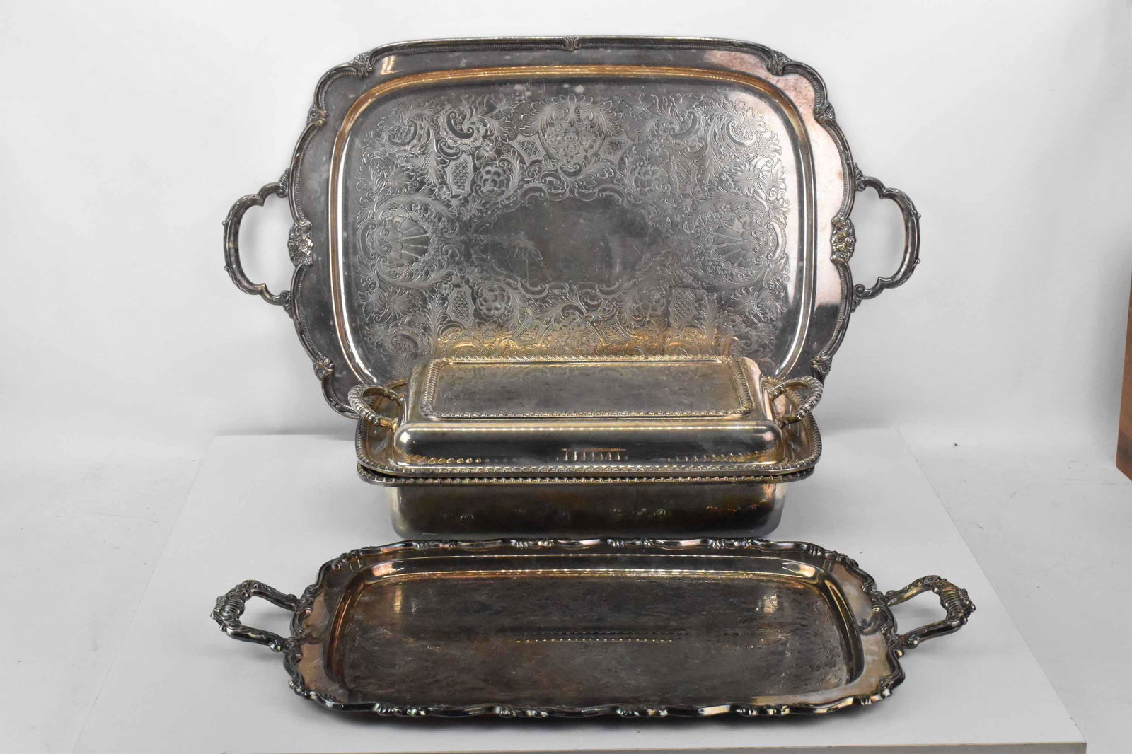 Rogers Bros Rembrance Silverplate Serving Tray (1 of 6)
