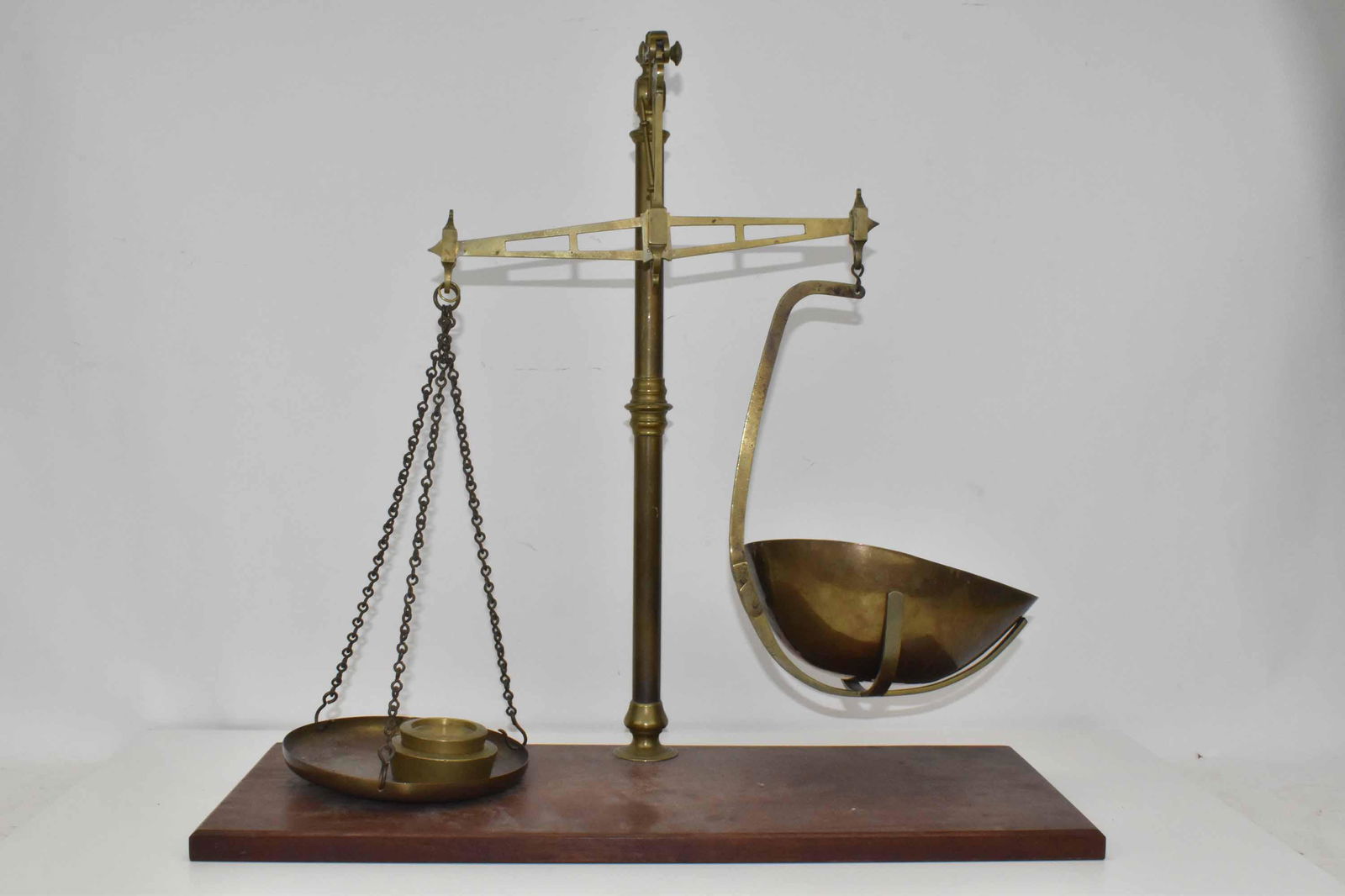Antique Brass Balance Scale (1 of 7)