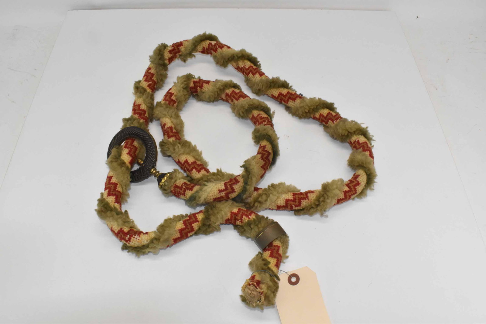Vintage Knit Curtain Tieback (1 of 4)
