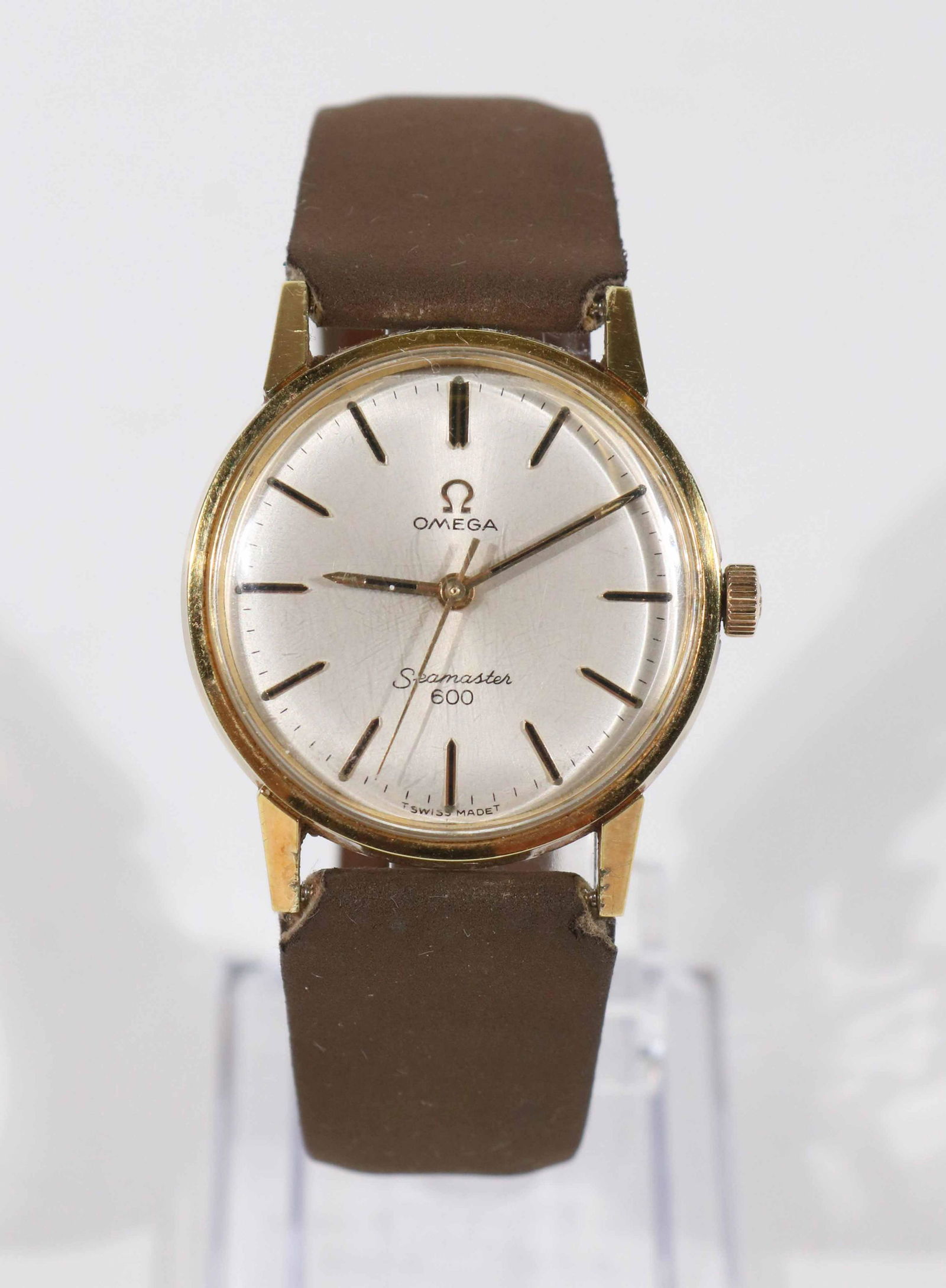 For Auction Vintage Omega Seamaster 600 Manual Wind Watch (0136) on