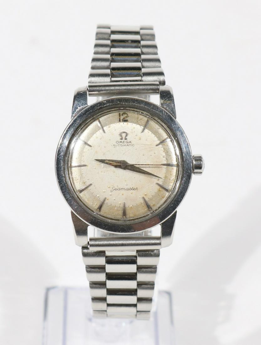 Vintage Omega Seamaster Bumper Automatic Watch: Vintage Omega Sea Master bumper self-winding automatic watch with original dial, unknown production year. wear/worn/light scratches to case and crystal, dial is in original condition with patina and t