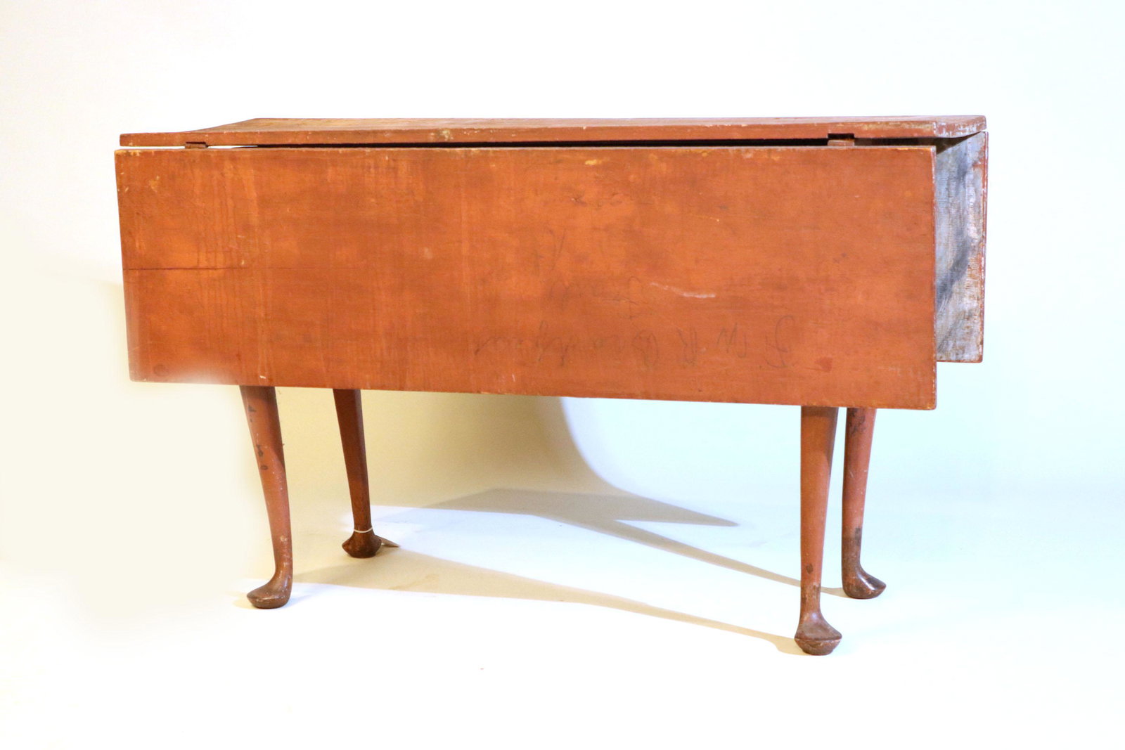Queen Anne Red-Stained Maple Drop Leaf Table: New England, 18th C. 27-1/4"h x 17-1/4"w x 45-1/2"d Provenance: Greenspan Provenance: Property from the Siegmund Collection of Folk Art, New York, New York Additional works from Siegmund Collection wi