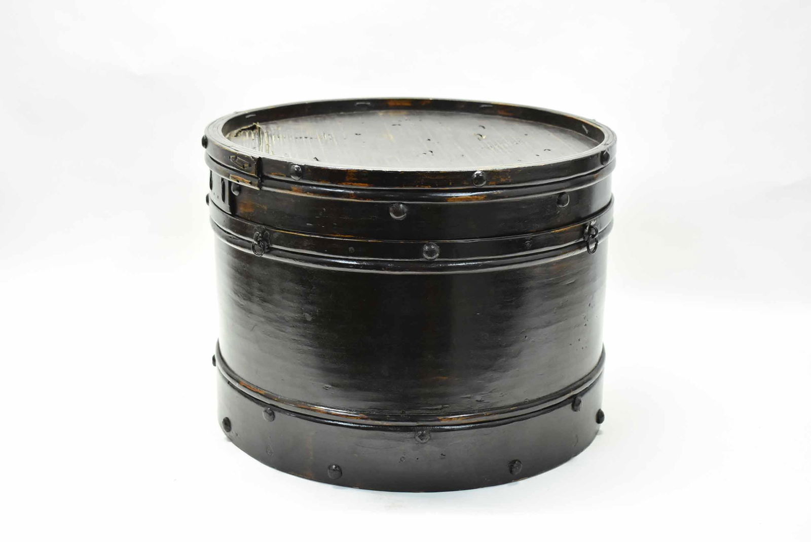 Large Chinese Wooden Storage Barrel (1 of 12)