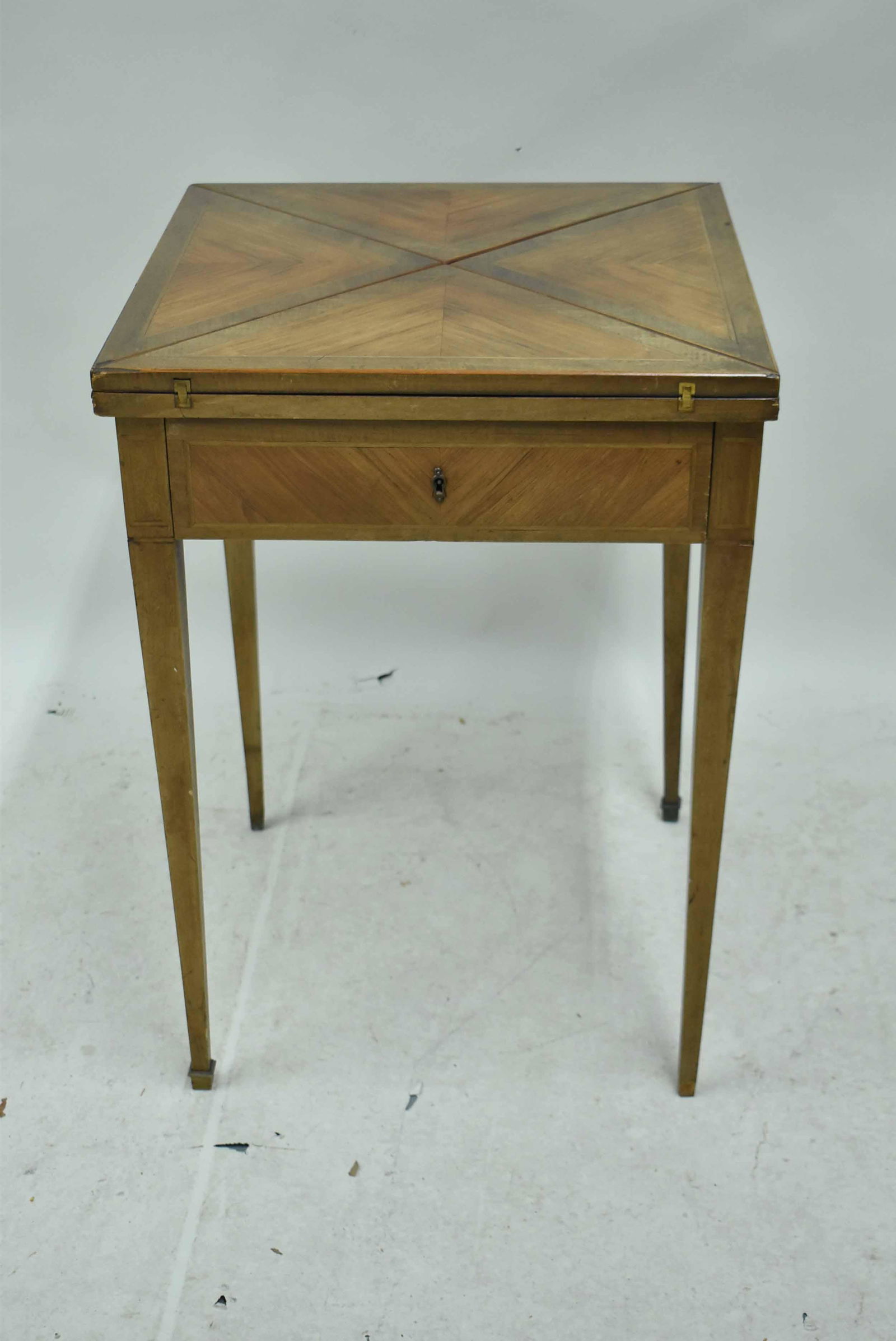 Mahogany Flip Top Handkerchief Games Table (1 of 11)