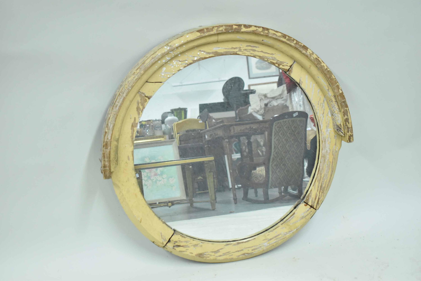 Vintage Circular Wooden Hanging Wall Mirror (1 of 6)