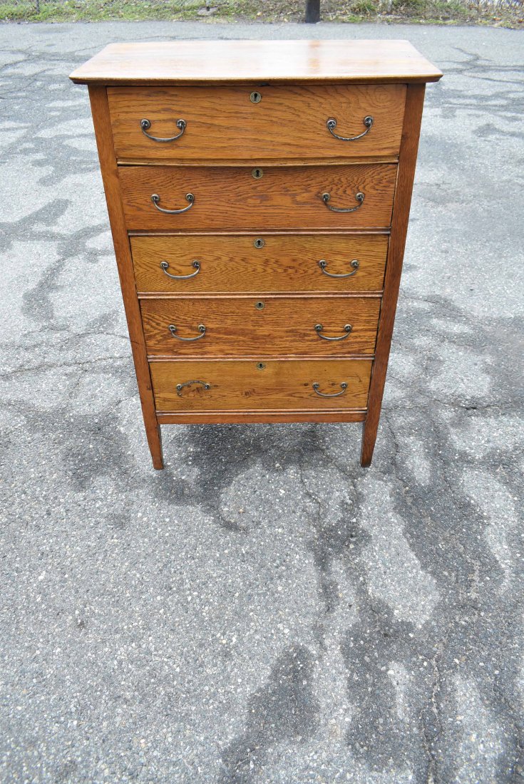 Oak Tall Chest of Drawers (1 of 7)