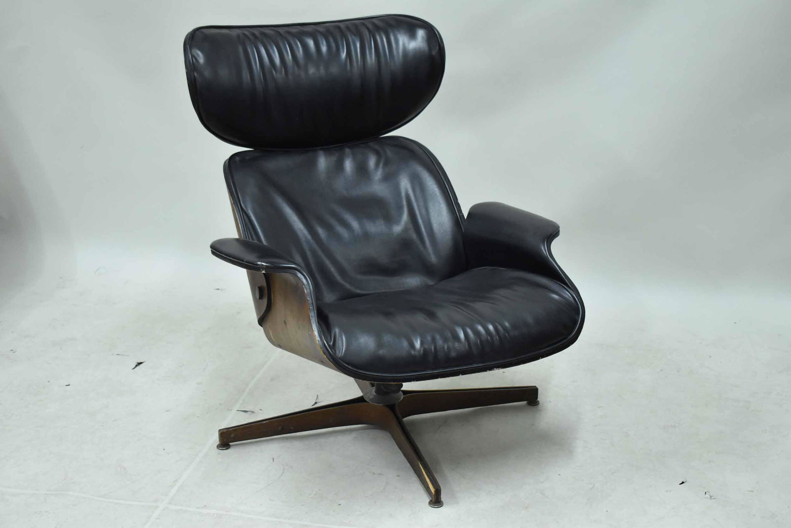 Charles Eames Style Black Leather Lounge Chair (1 of 9)