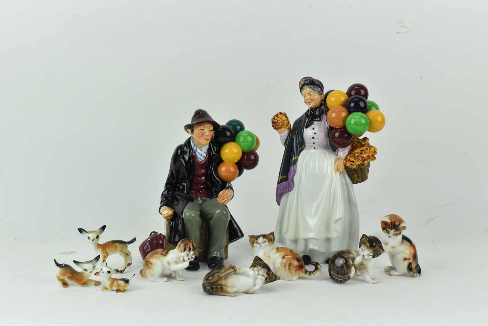 Group of Royal Doulton Porcelain Cat Figurines (1 of 9)