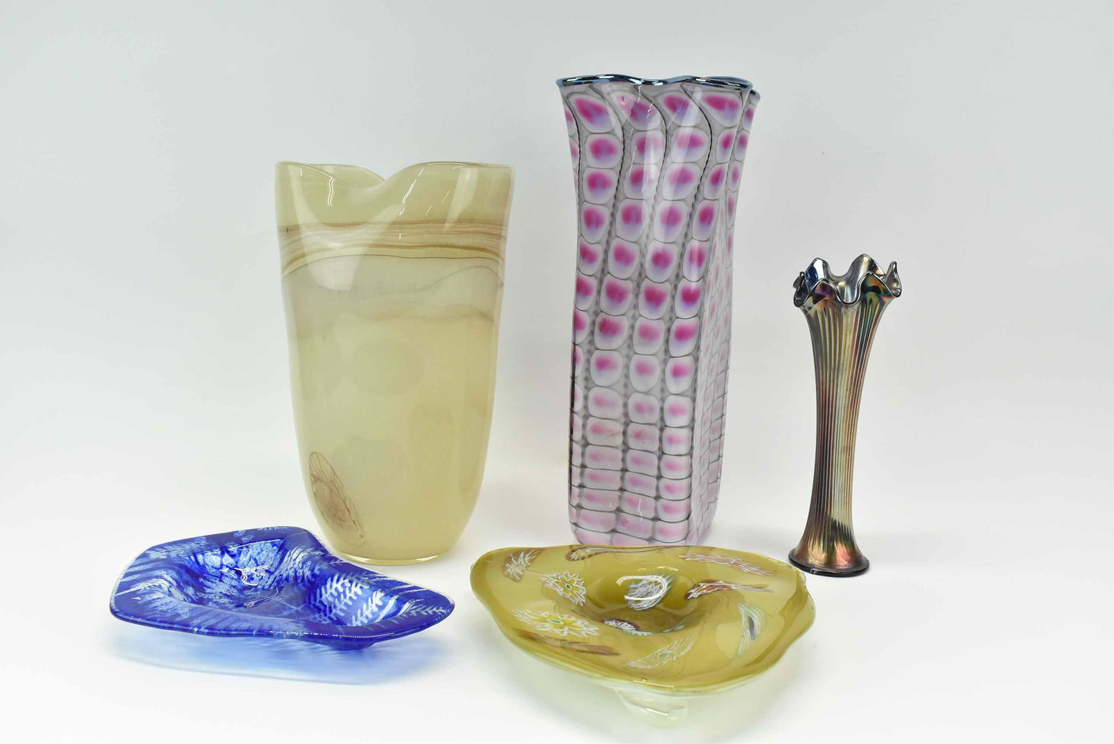 3 Studio Art Glass Vases (1 of 9)