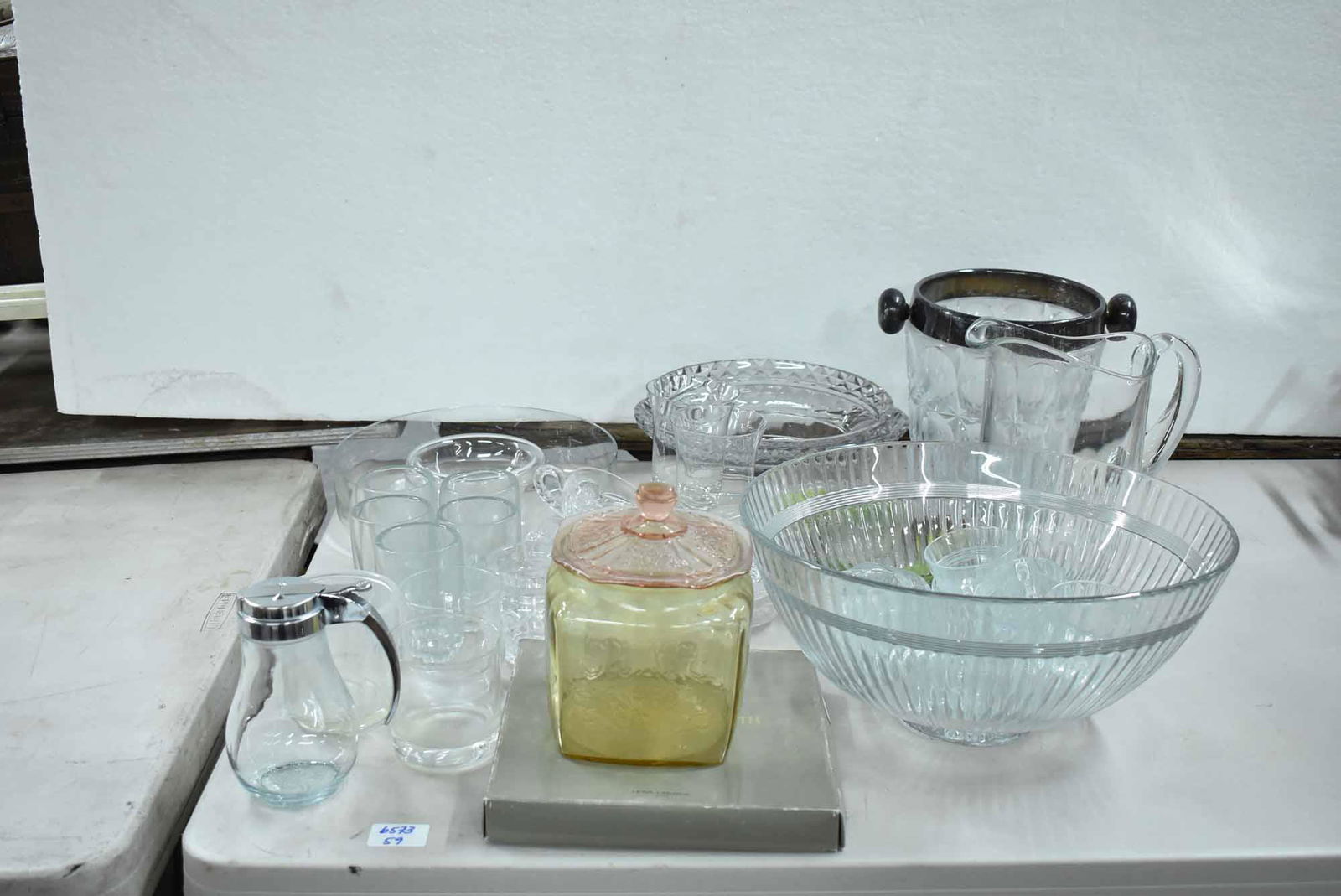 Group of Assorted Glassware (1 of 7)
