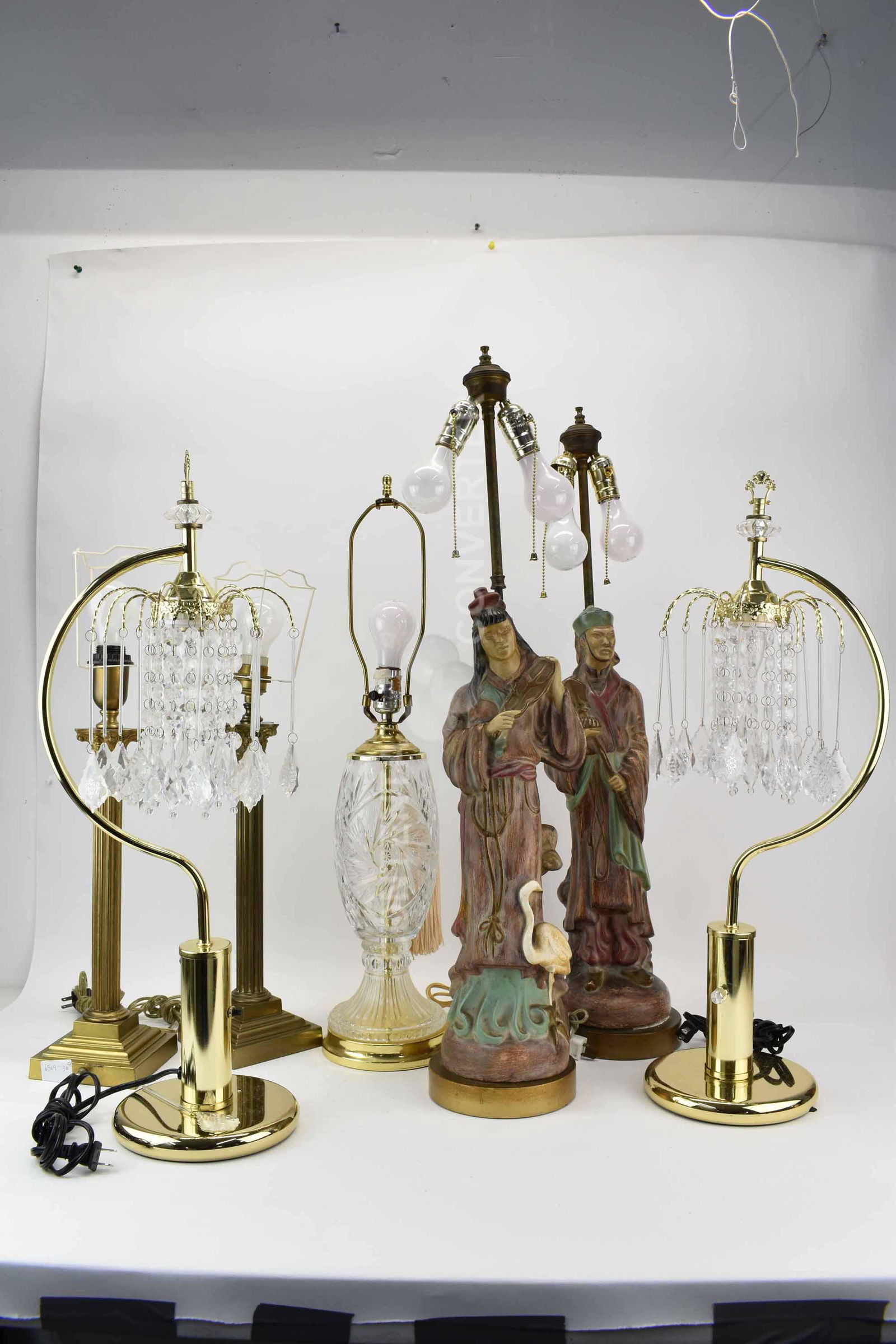 Group of Assorted Table Lamps (1 of 8)