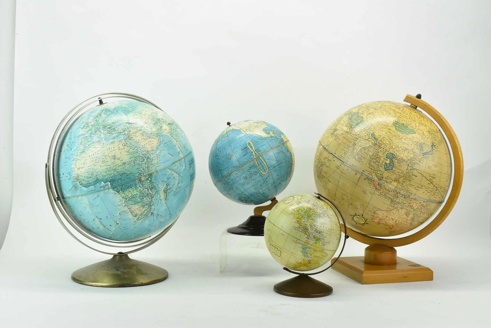 Group of Table Top World Globes (1 of 12)