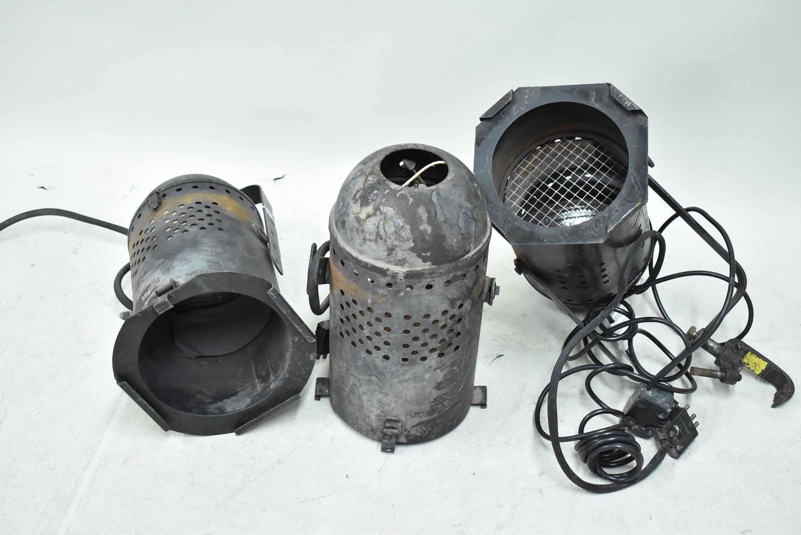 3 Large Stage Lights (1 of 6)