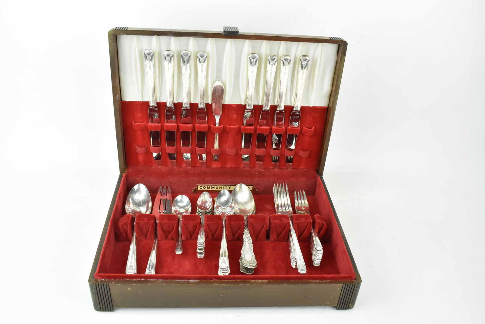 Community Plate Flatware Boxed Set (1 of 8)