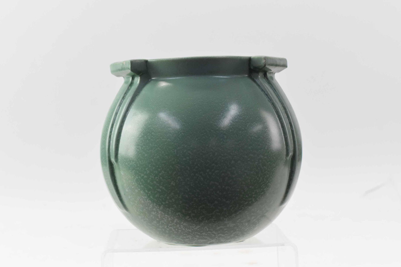 Weller Style Green Pottery Vase (1 of 6)