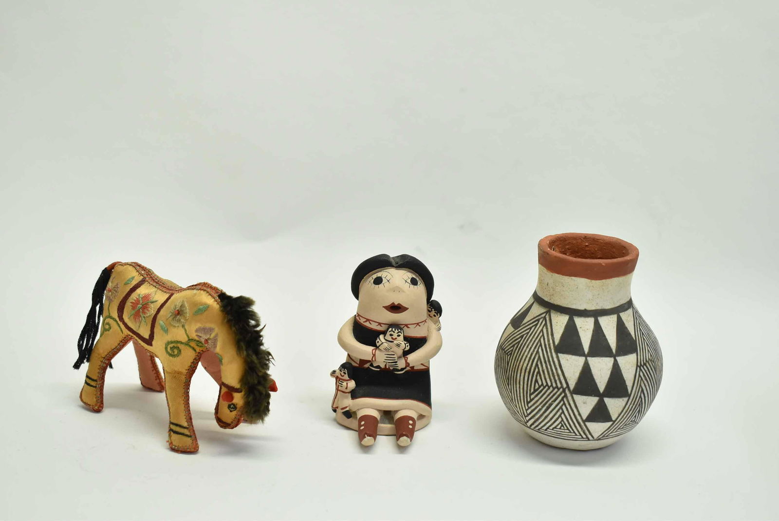 Acoma Pottery Diminutive Pot Vase (1 of 7)