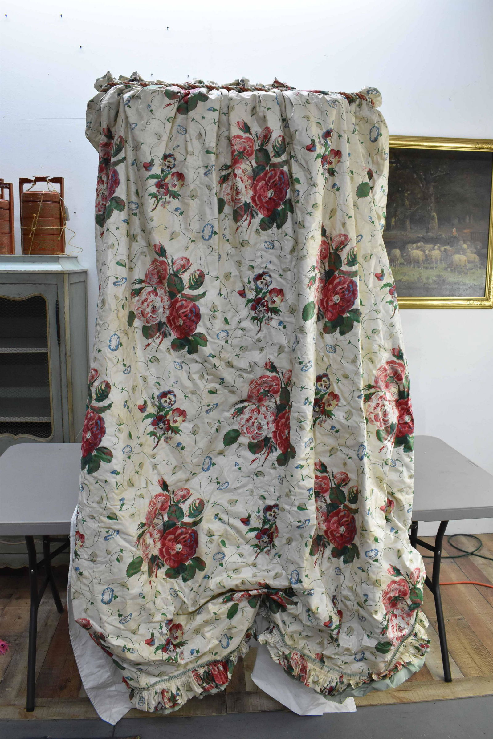 Pair Colefax & Fowler Floral Balloon Shades (1 of 9)