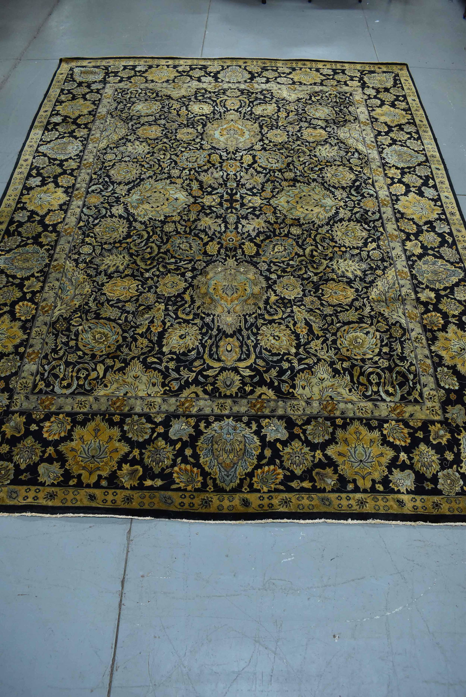 Tai Ping Oriental Hand Knotted Wool Oriental Rug. (1 of 7)
