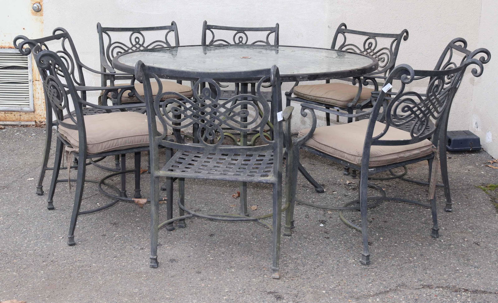 Cast Classics Cast Aluminum Outdoor Dining Set (1 of 6)