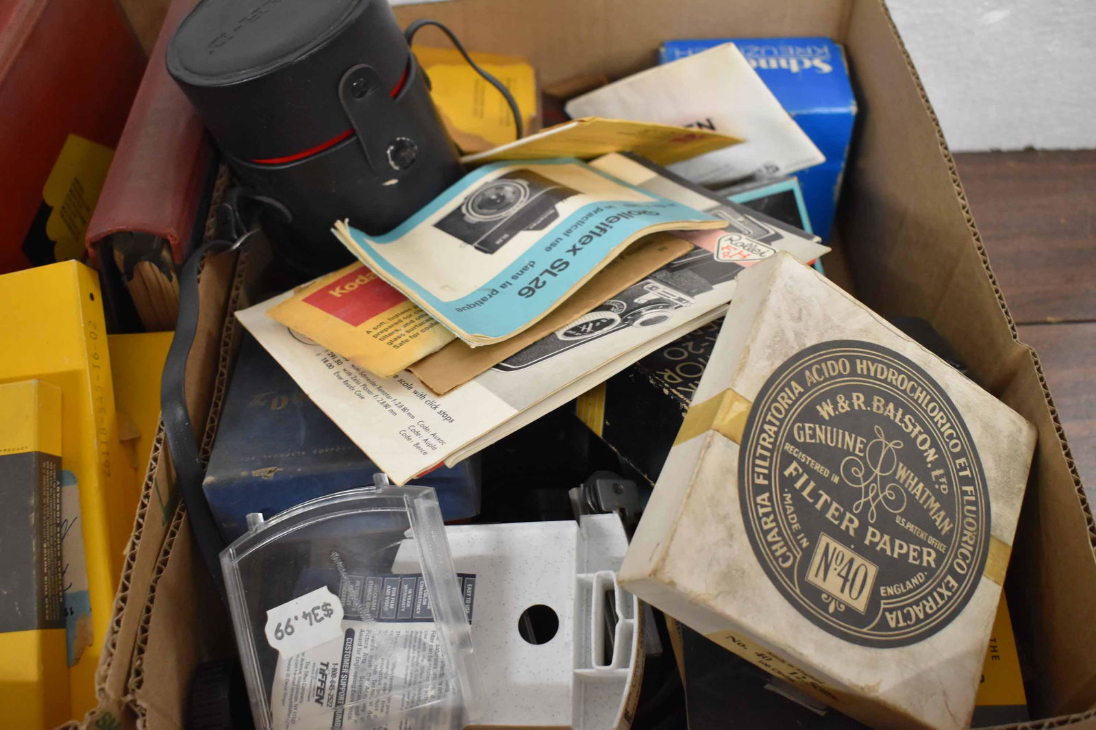 Group of Assorted Photography Articles (1 of 3)