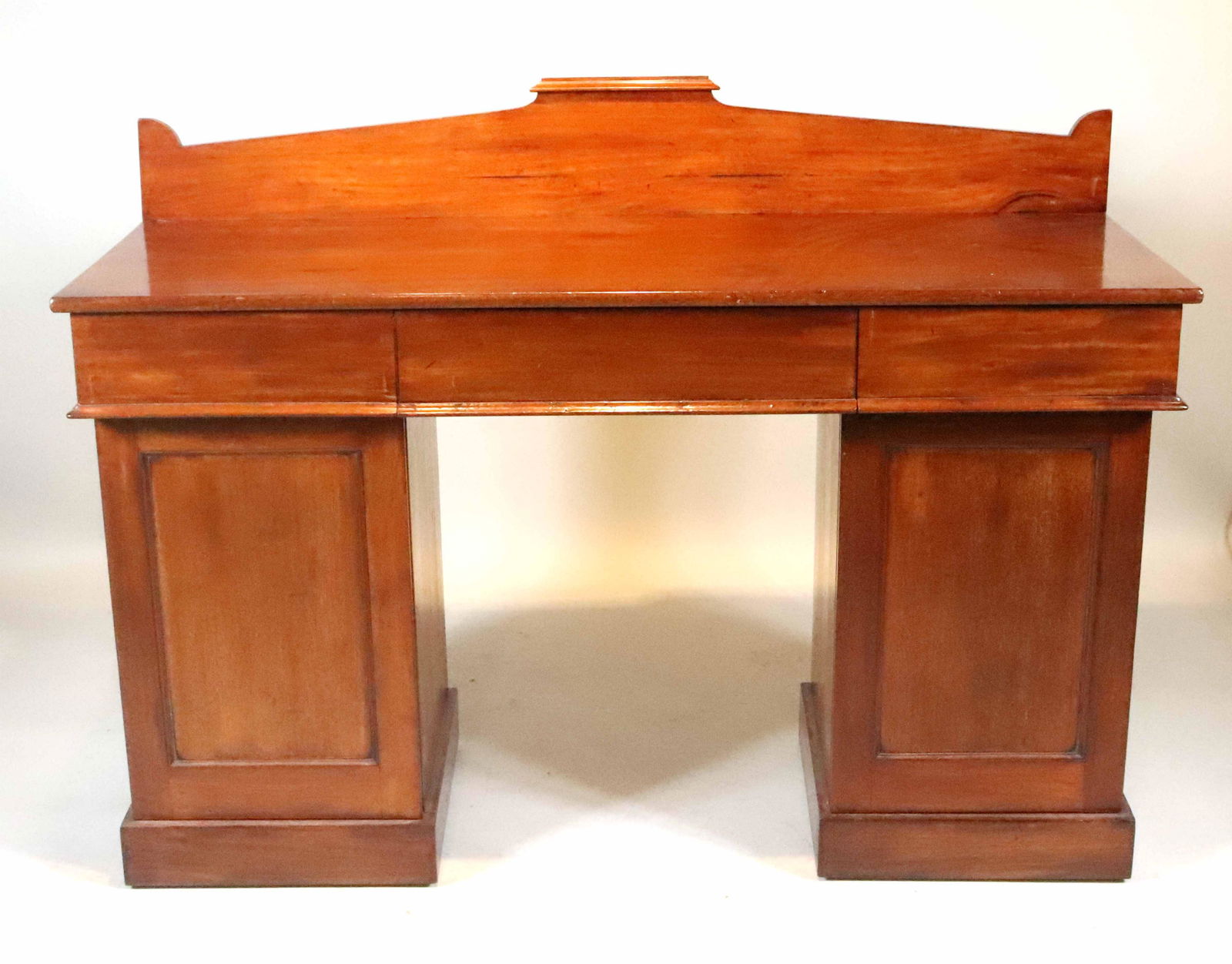 Regency Mahogany Two Pedestal Sideboard (1 of 7)