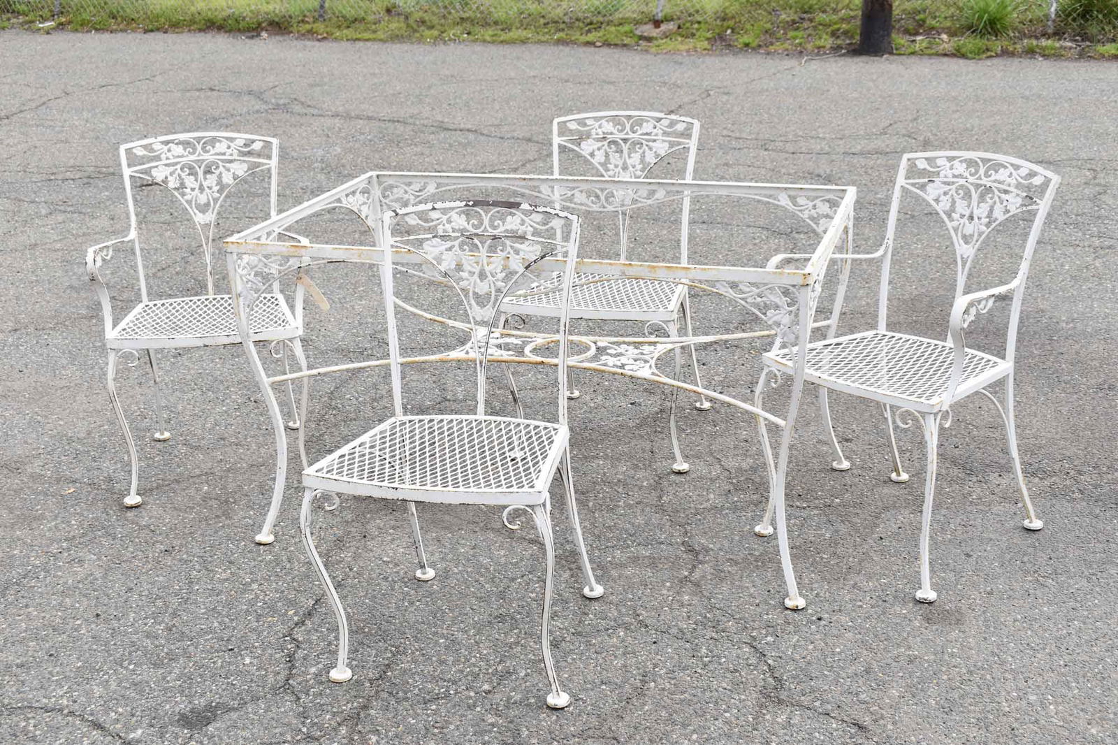 Salterini Style Iron Dining Table and Chairs Set (1 of 6)