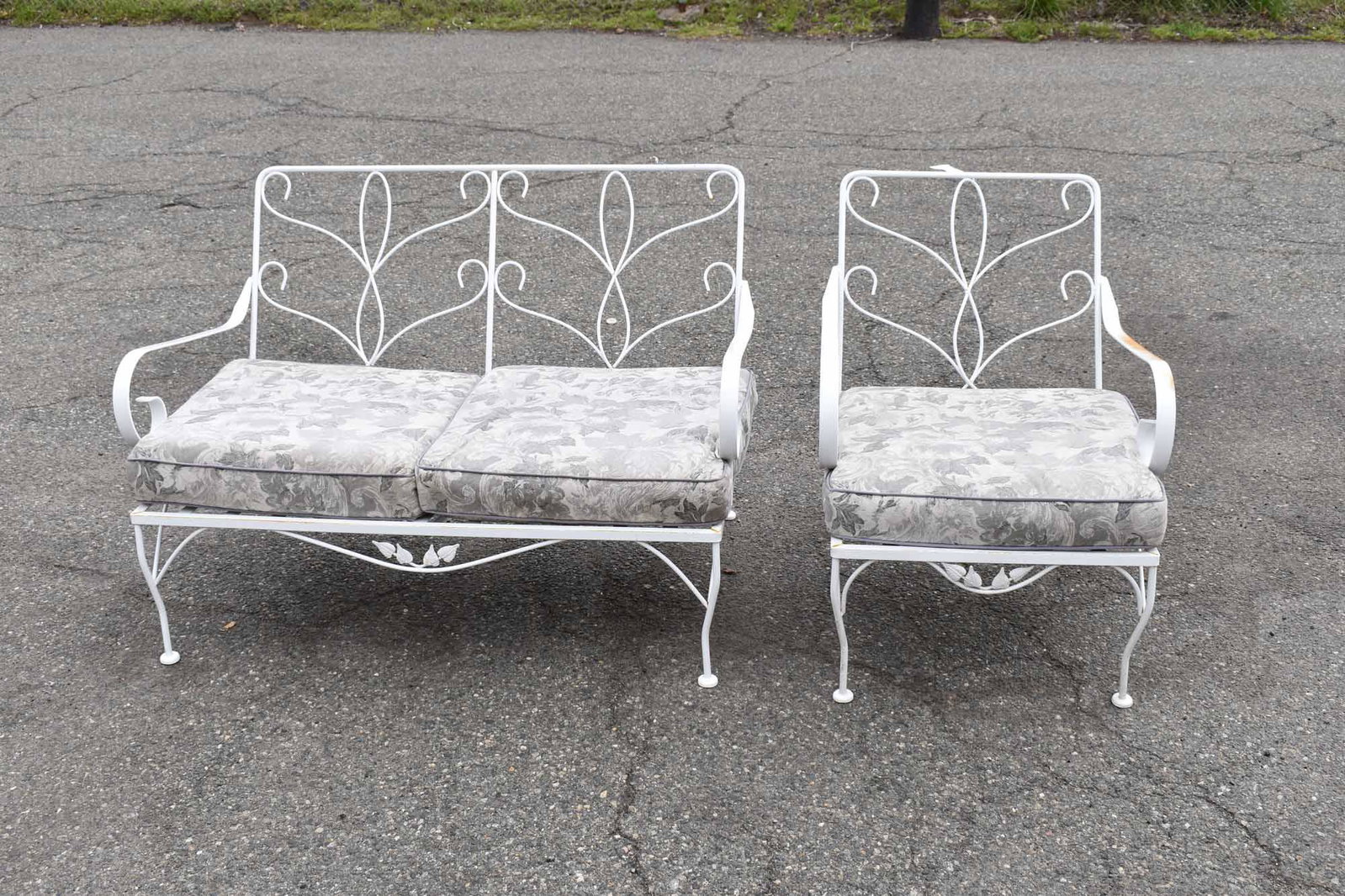 Salterini Style Iron Loveseat and Armchair: Salterini Style Iron White Painted Loveseat and Armchair. Used condition, wear, worn, paint loss.