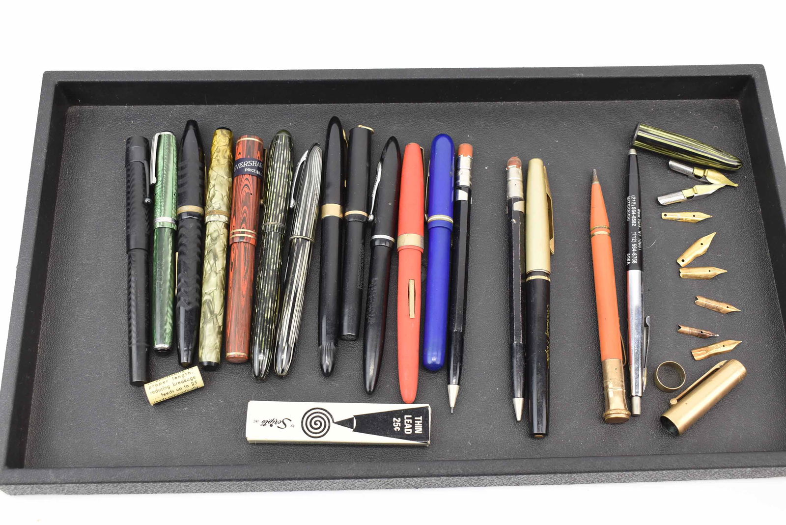Group of Assorted Fountain Pens (1 of 10)