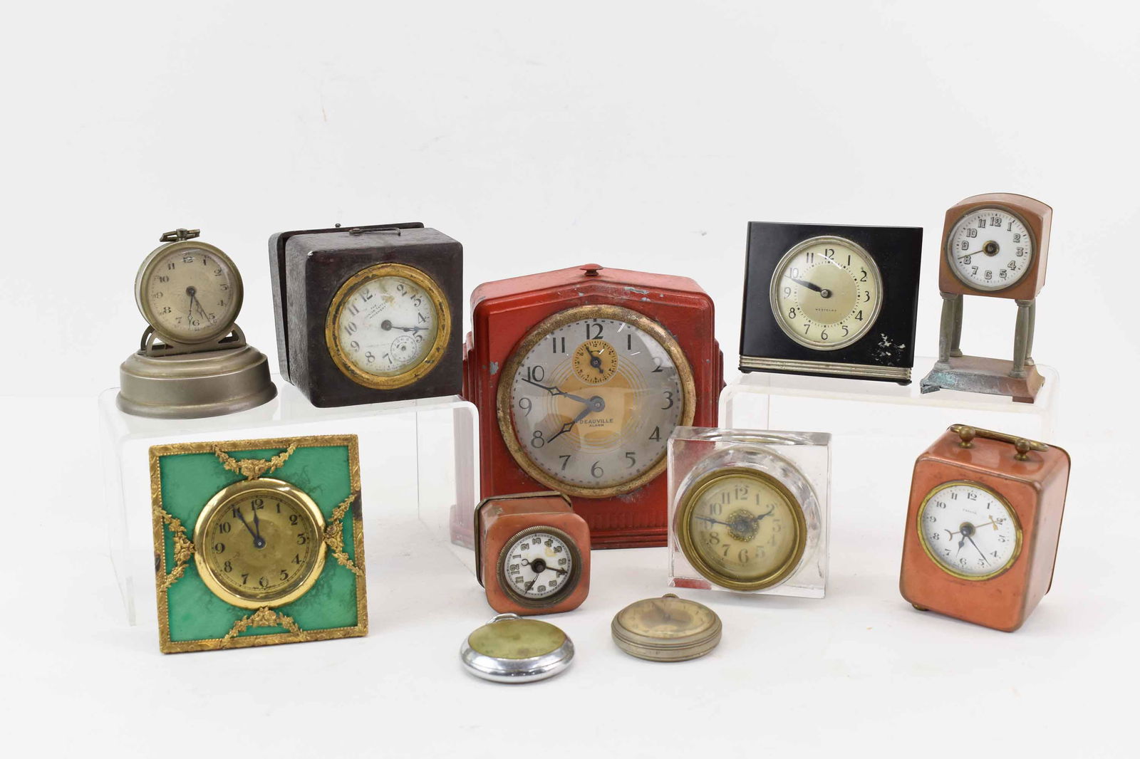 Group of Assorted Vintage Clocks (1 of 9)