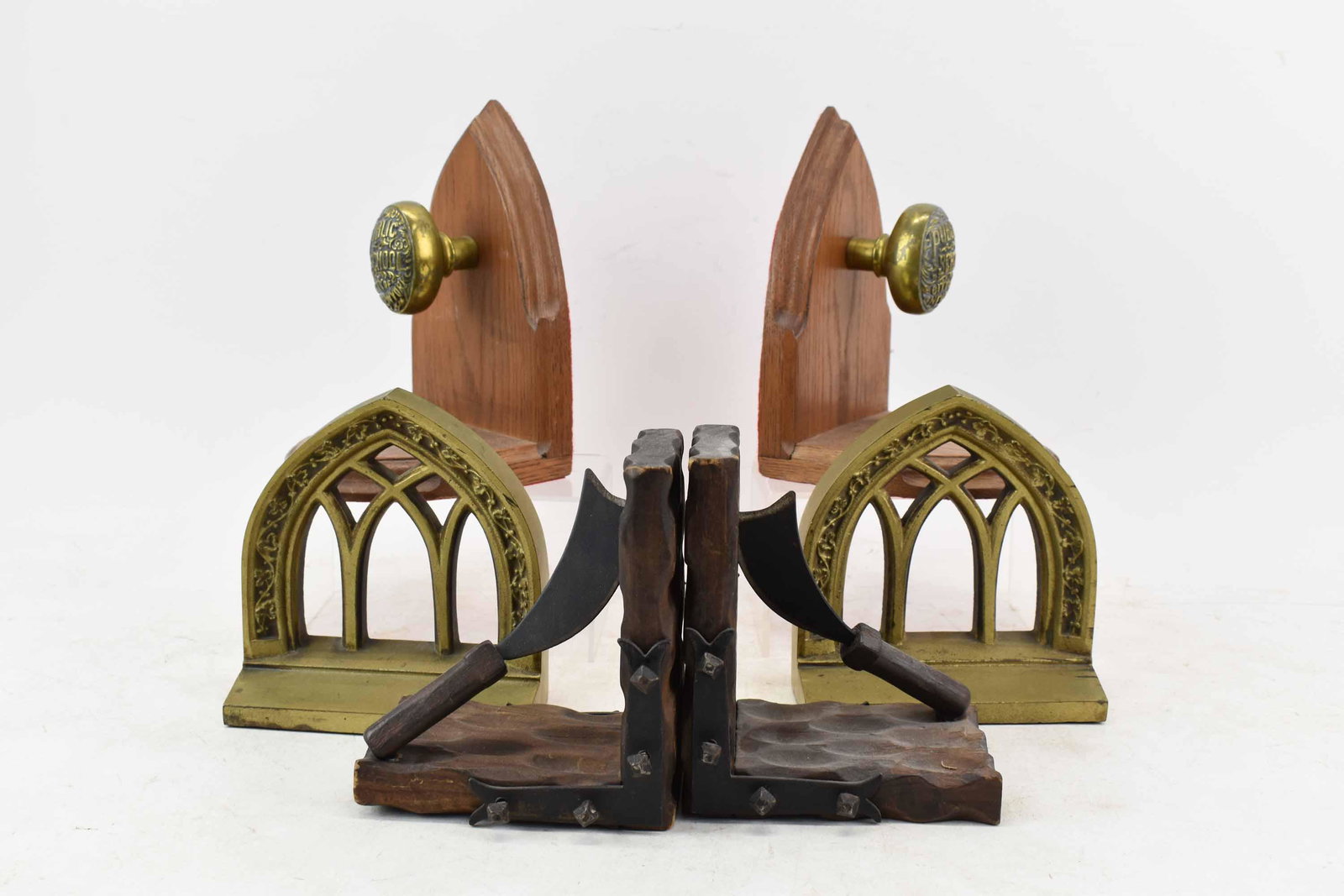 Pair of Bradley & Hubbard Arch Bookends (1 of 8)