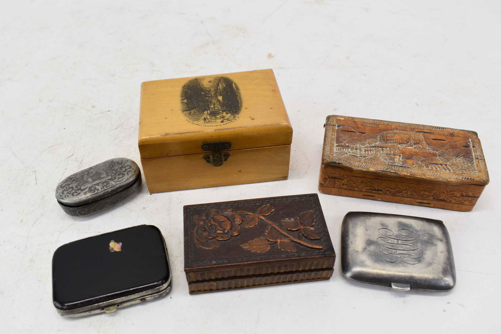 Sterling Silver Pill Box (1 of 8)