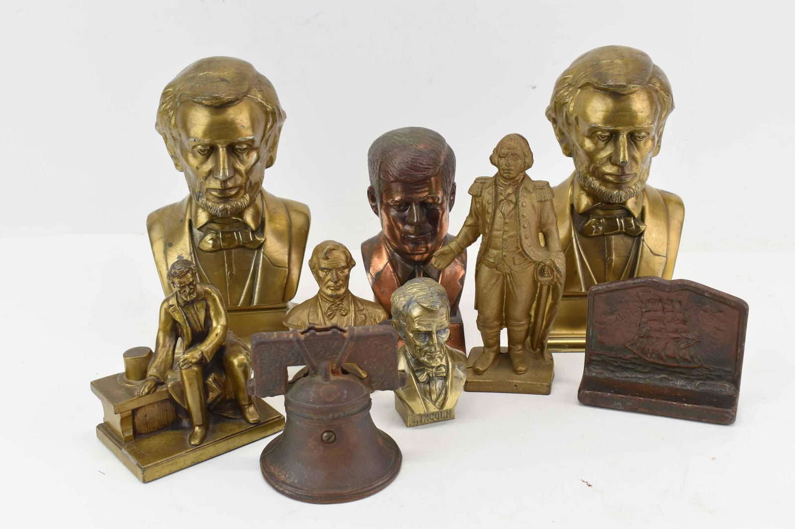 Group of President Statues & Busts (1 of 9)