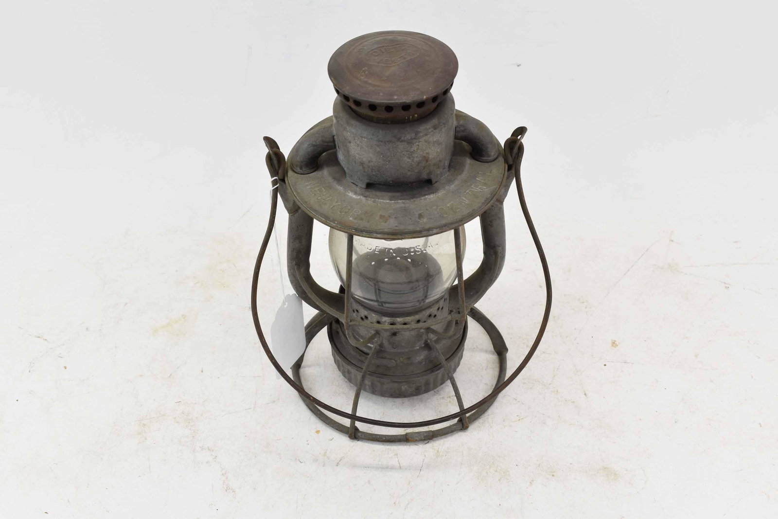 Dietz Vesta New York Central Railroad Lantern (1 of 6)