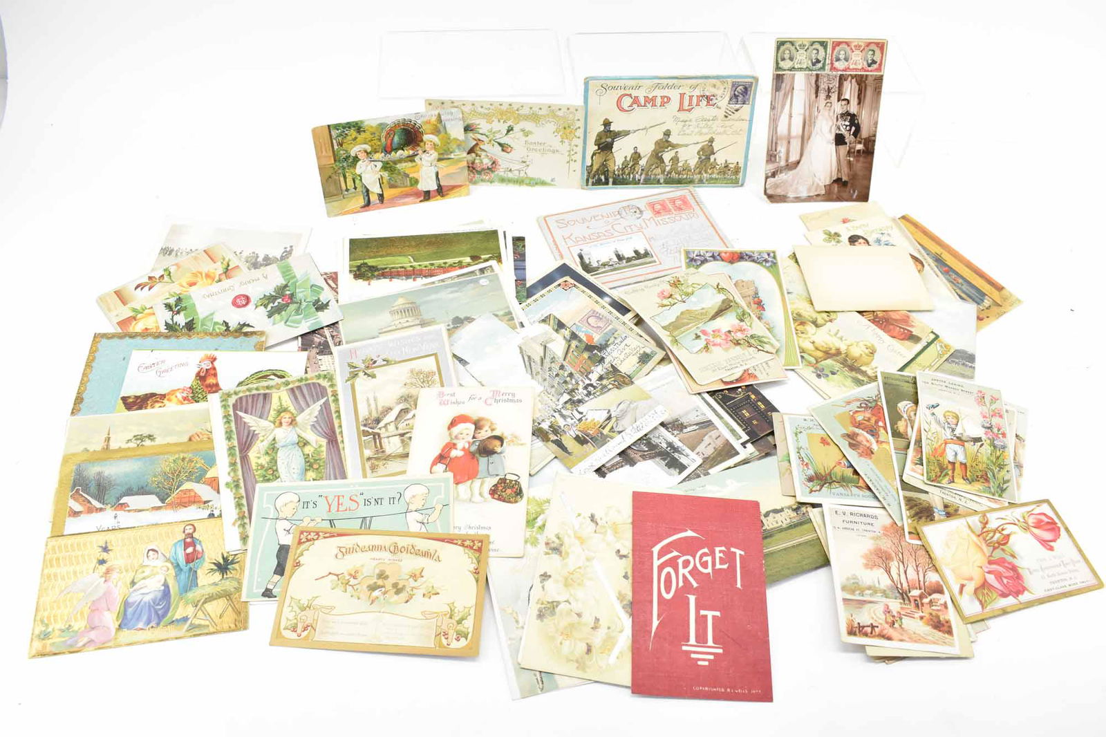 Group of Assorted Antique & Vintage Postcards (1 of 16)