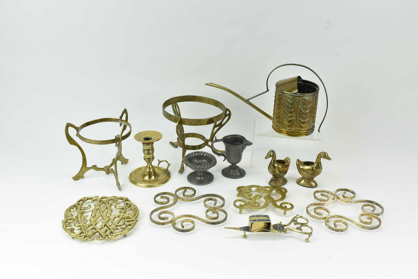 Group of Assorted Brass Table Articles (1 of 5)