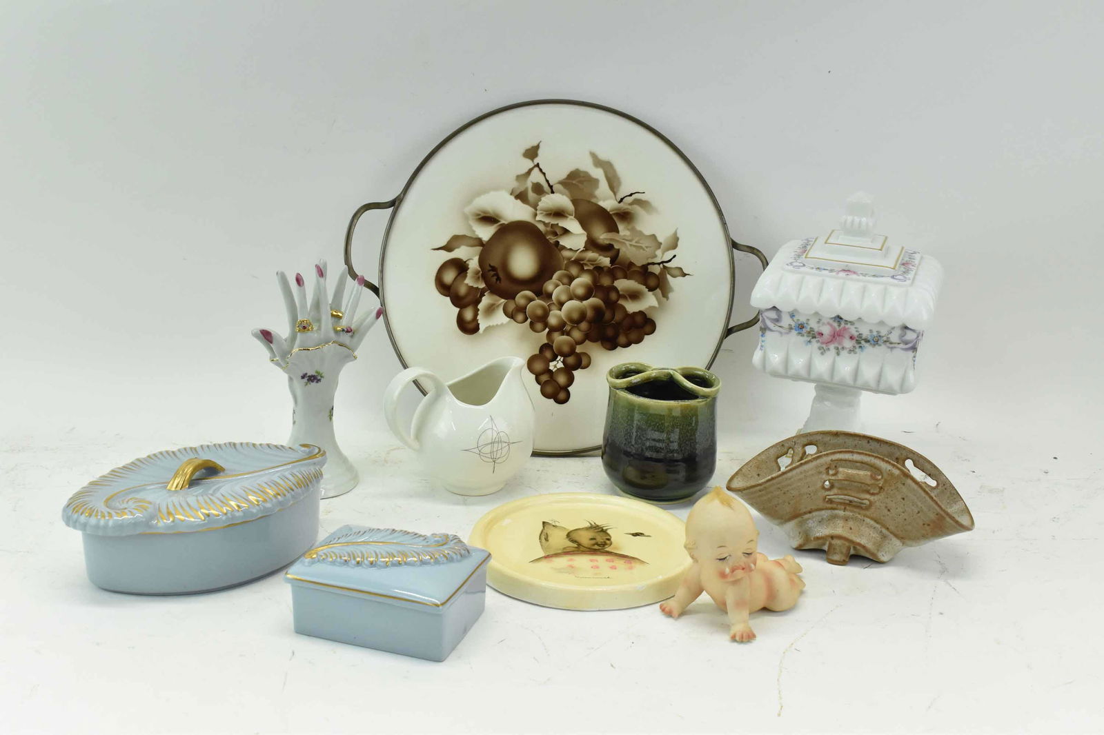 Westmoreland Milk Glass Footed Covered Compote (1 of 14)