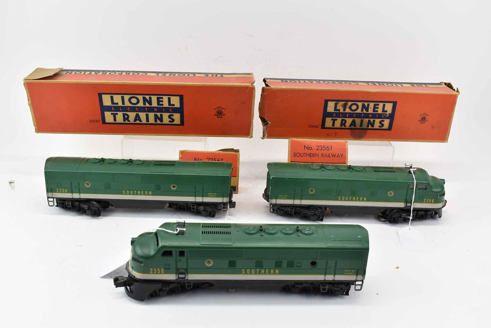 Lionel Southern 2356 Diesel Engine (1 of 16)