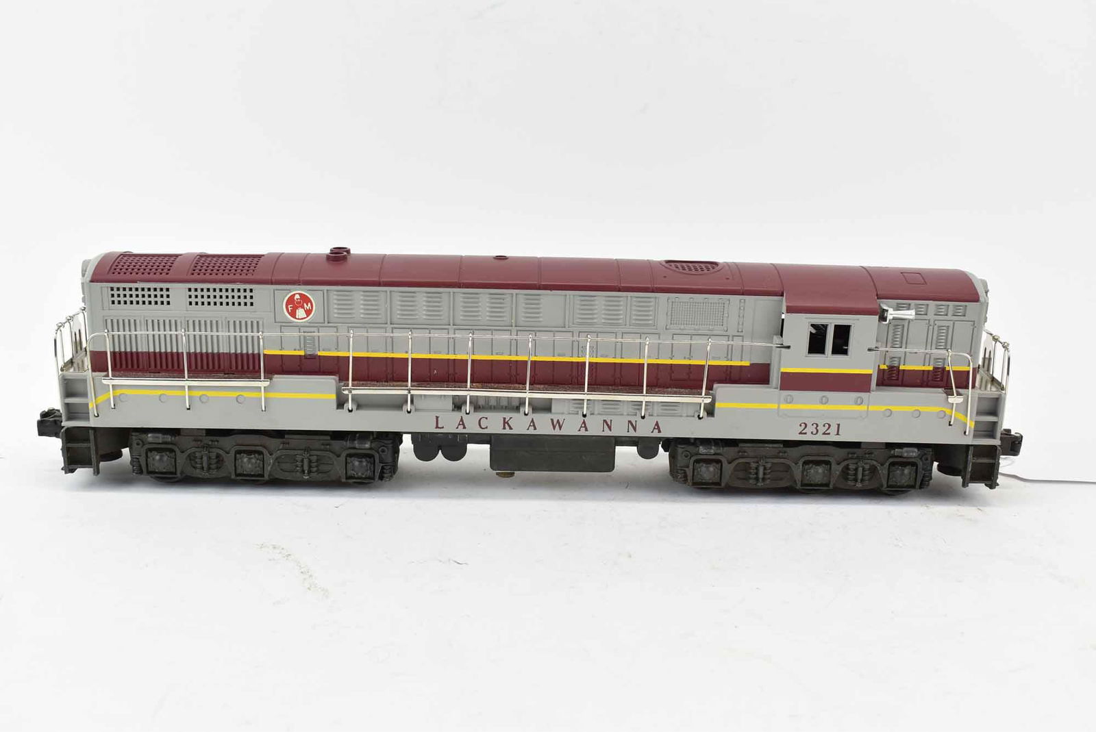 Lionel Lackawanna 2321 Diesel Engine O Gauge. (1 of 9)