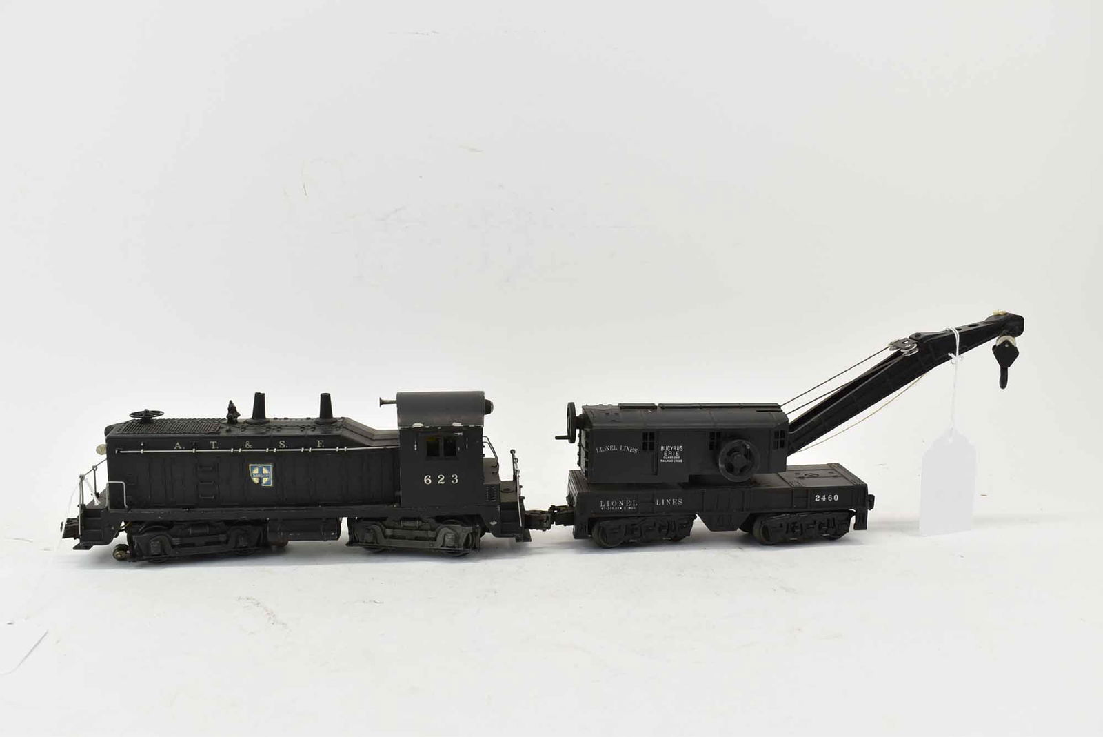 Lionel 623 Santa Fe Switcher O Gauge. (1 of 12)