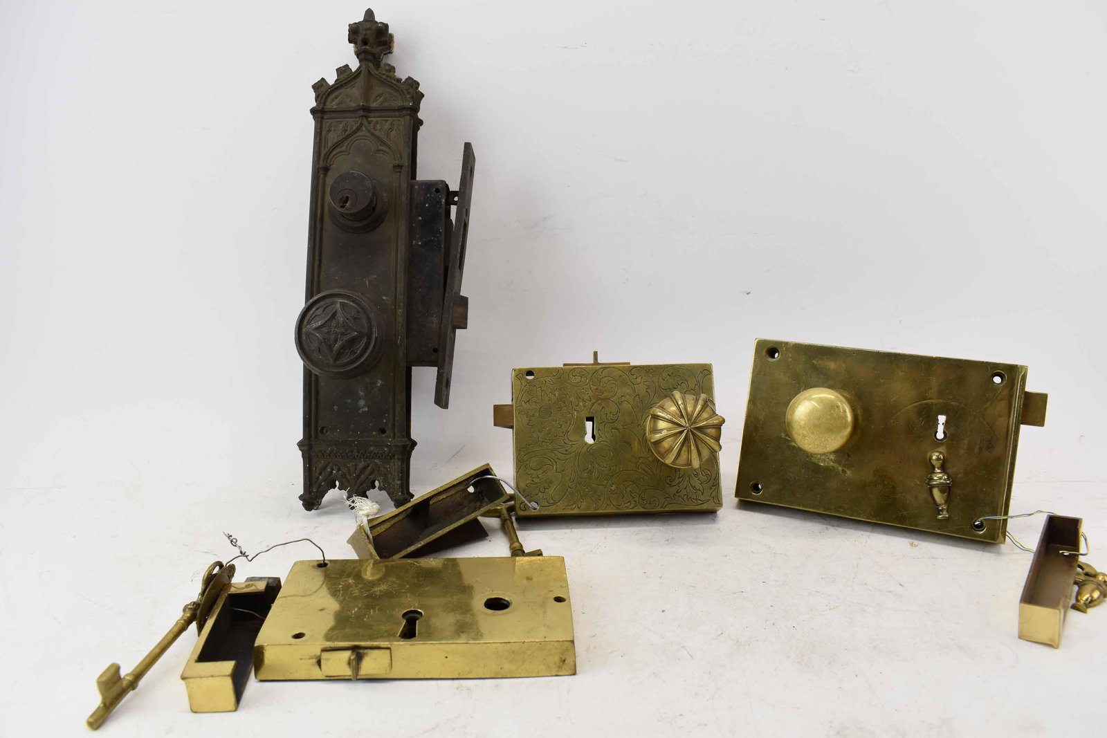 Group of Antique Door Hardware (1 of 11)