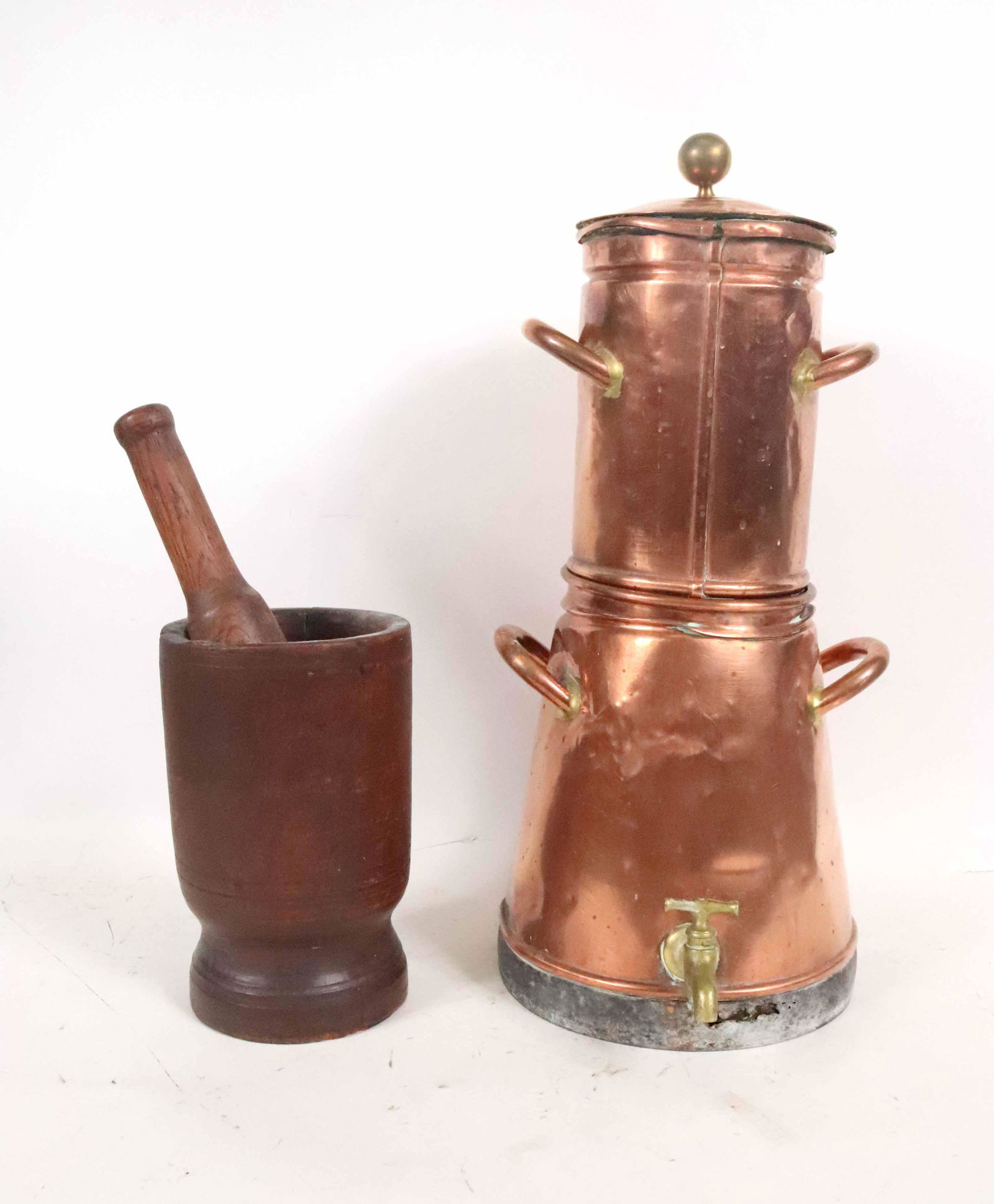 Copper and Brass Hot Water Pot (1 of 11)