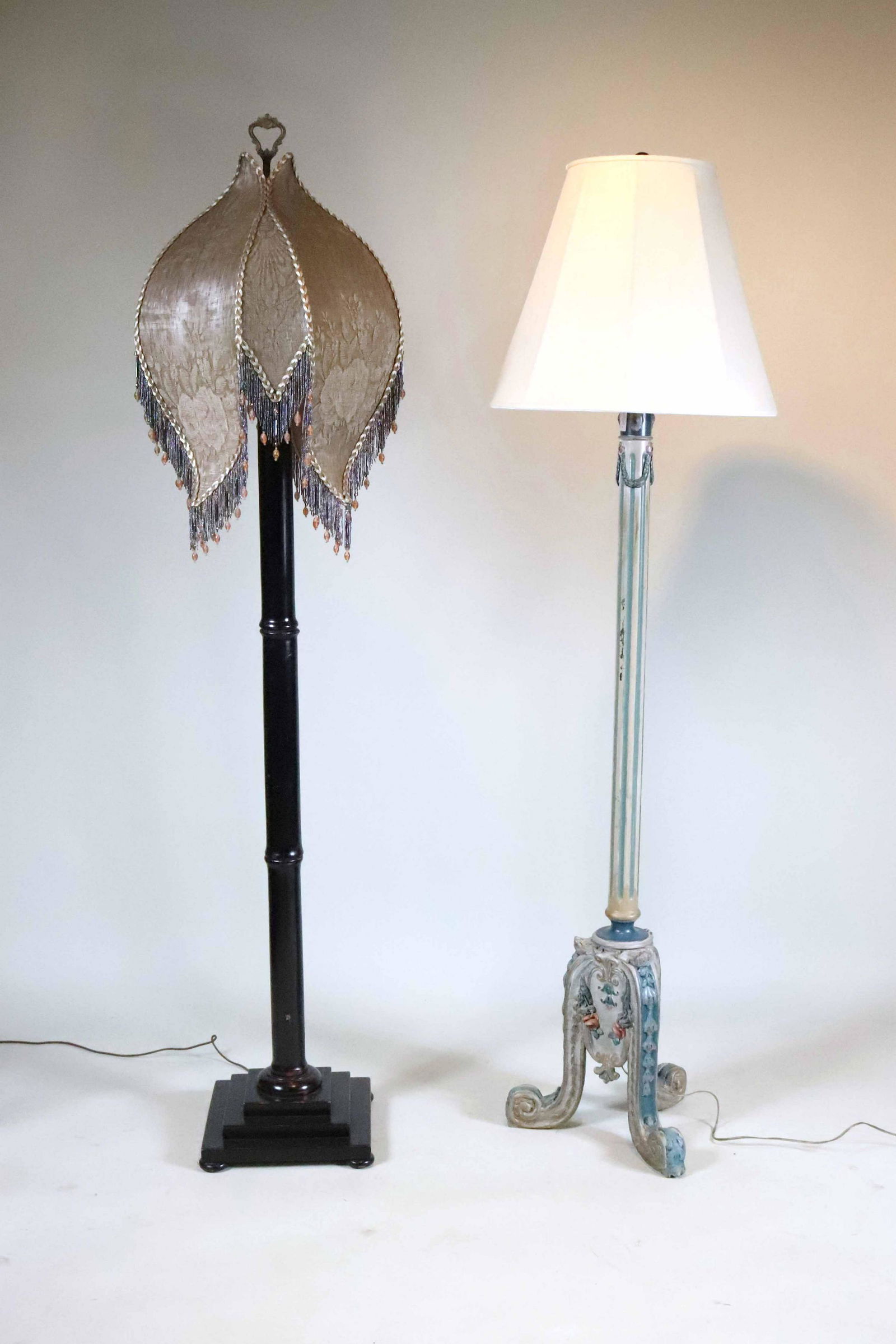 Classical Style Painted Wood Floor Lamp (1 of 11)