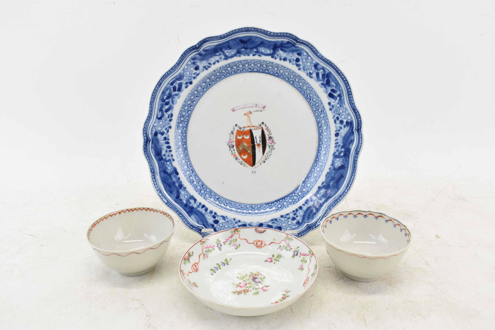 Chinese Export Armorial Plate (1 of 12)