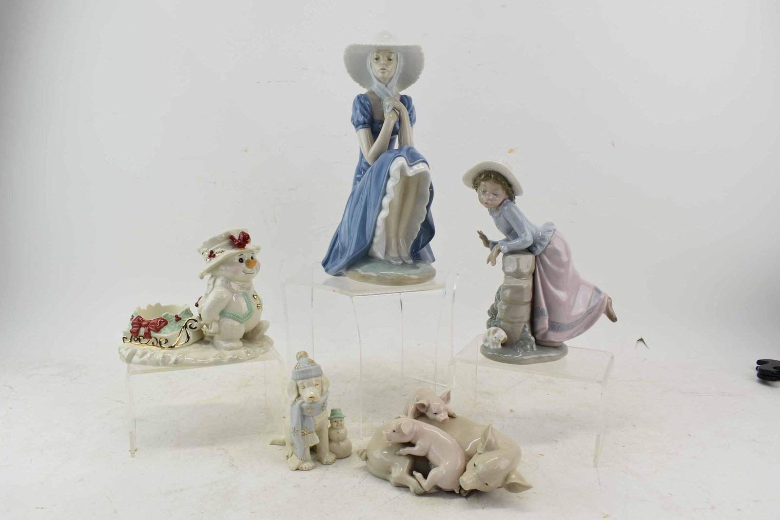 3 Boxed Lladro Figurines (1 of 9)