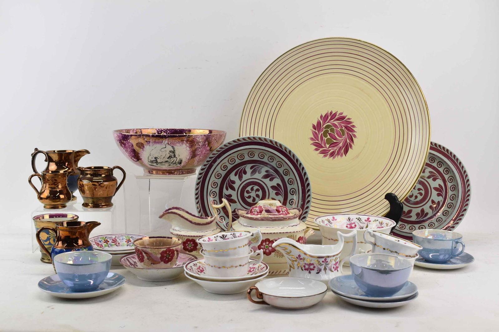 Group of Assorted Pink Lustre (1 of 14)