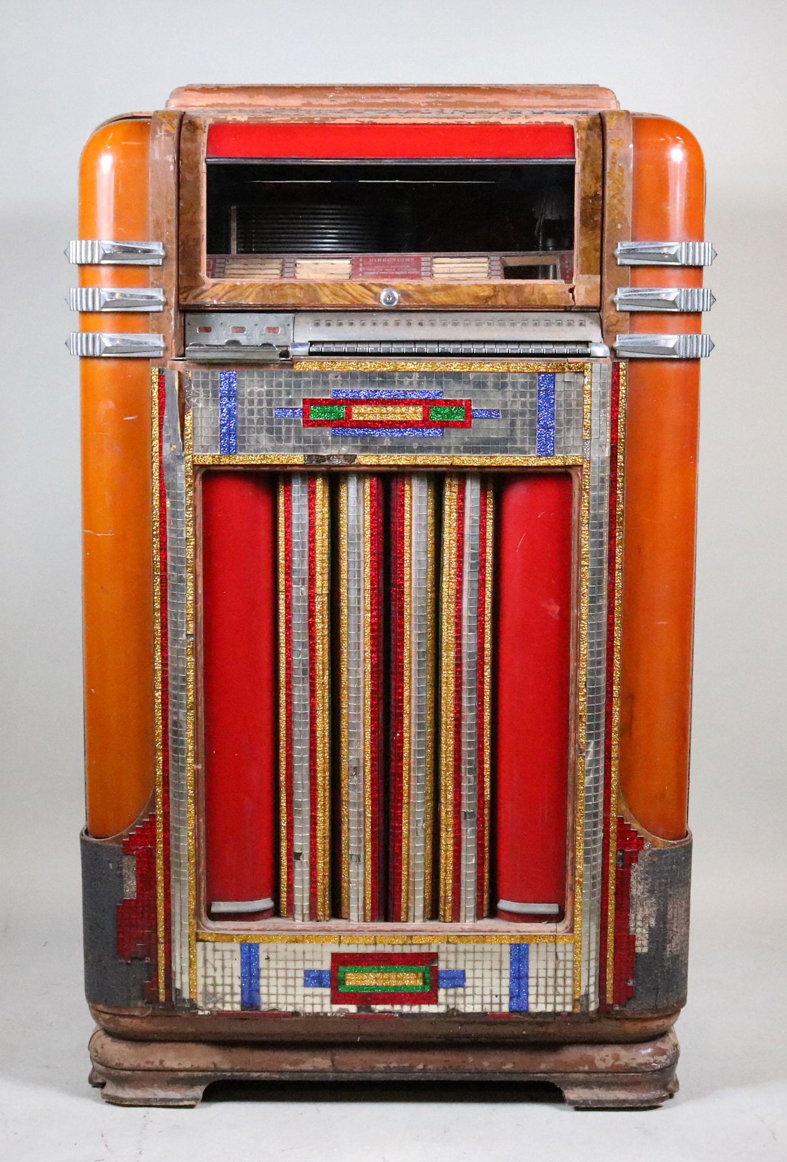 Wurlitzer Multi-Selector Juke Box (1 of 17)