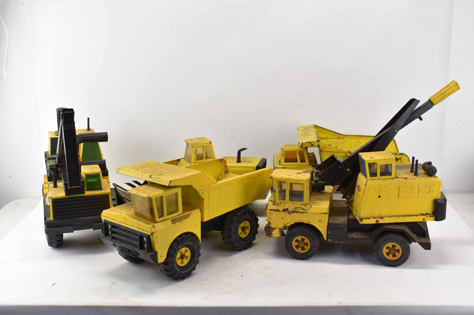 Group of Assorted Tonka Trucks (1 of 6)